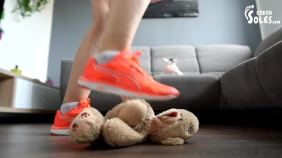 Daniela's Stomping Tedy Bear Rampage! (feet, Foot Fetish, Trampling)